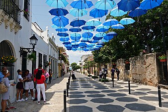 Calle Arzobispo Meriño