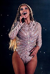 Beyoncé performing.