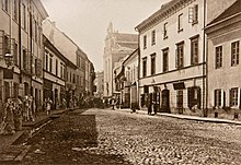 Photo of a wide city street