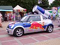 Red Bull sampling auto Mini Cooper