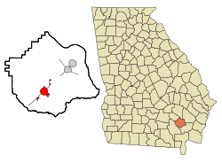 Location in Pierce County and the state of Georgia