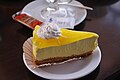 Lemon cheesecake