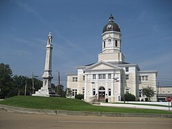 Claiborne County Courthouse and Confederate monument in Port Gibson