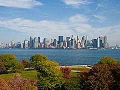 Vue sur Lower Manhattan depuis Ellis Island.