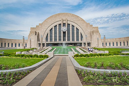 Cincinnati Union Terminal in Cincinnati, Ohio, USA (1933)