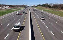 An eight-lane highway, seen from above