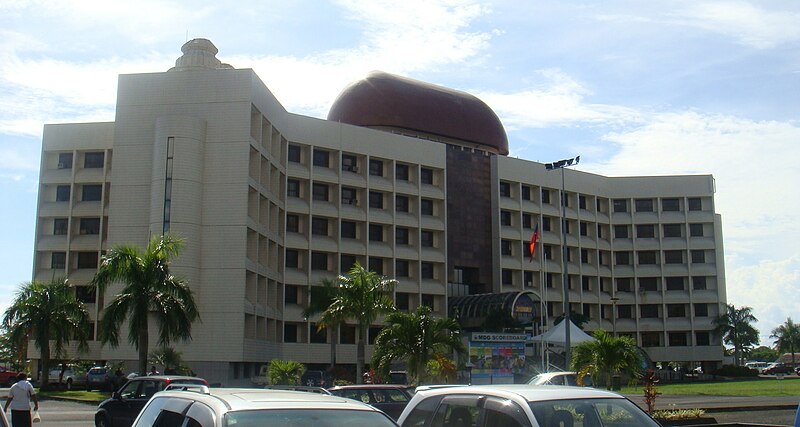 File:Samoa government building 2010.JPG