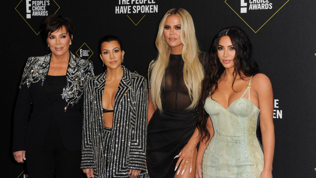 Kim Kardashian, Kourtney Kardashian, Khloé Kardashian, Kris Jenner at arrivals for E! People''s Choice Awards - Arrivals, Barker Hangar, Santa Monica, CA November 10, 2019. Photo By: Elizabeth Goodenough/Everett Collection