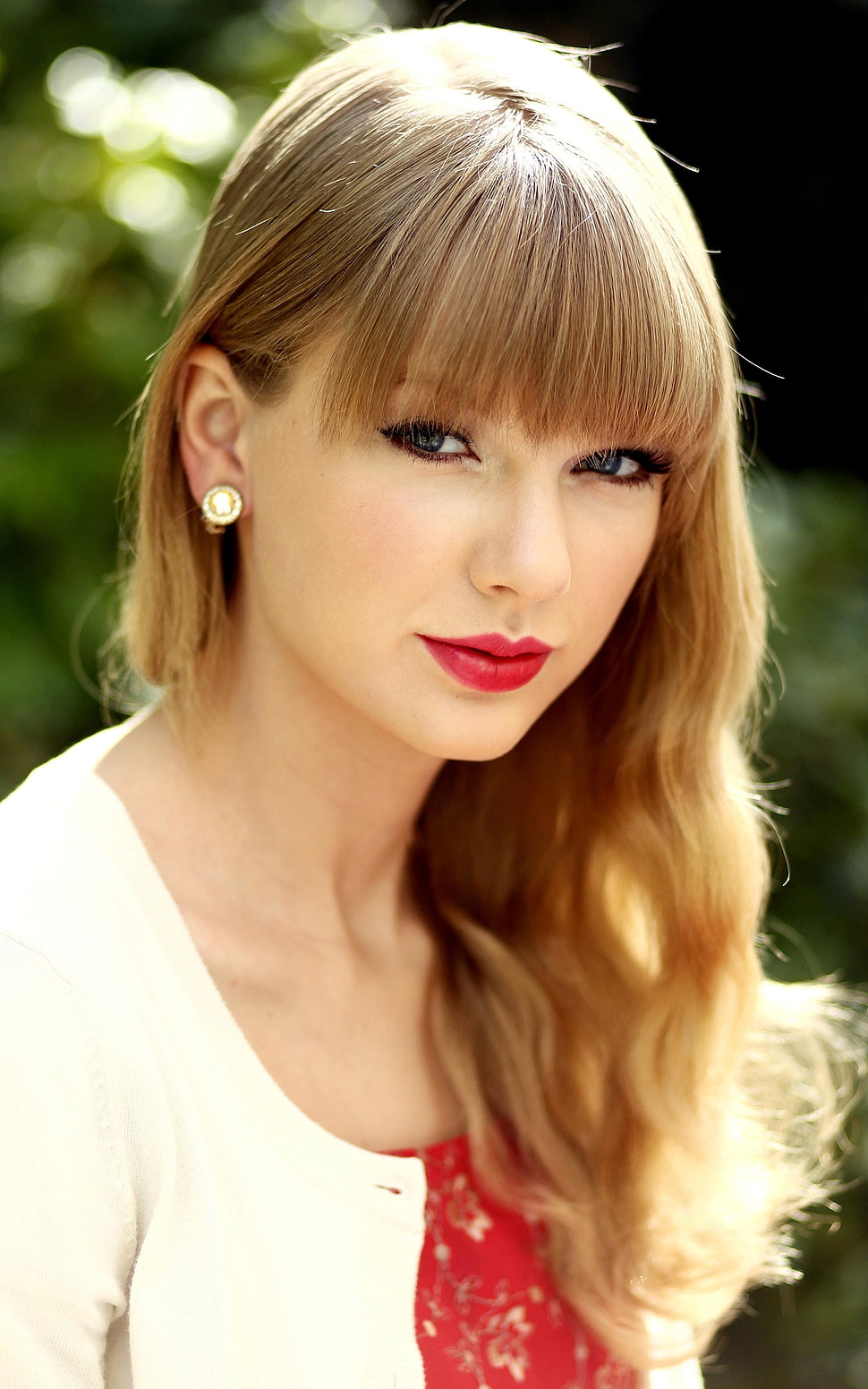 Taylor Swift HD wallpaper