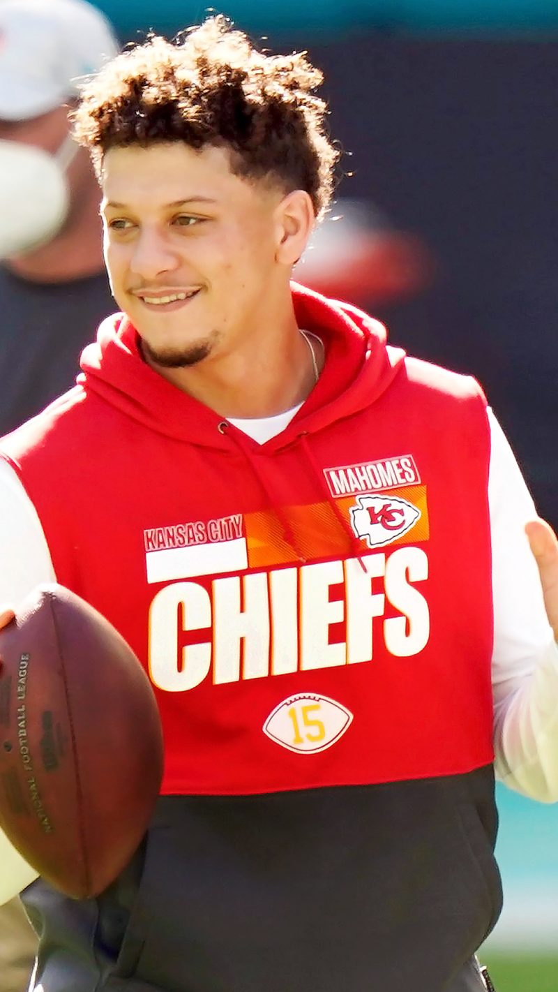 Chiefs QB Patrick Mahomes Is Doing Great After Leaving Game Concussion