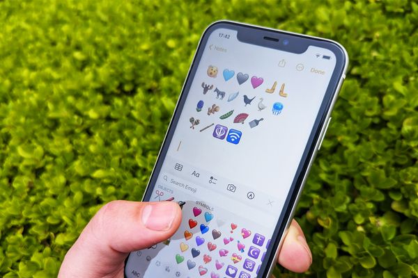 iOS 16.4 Emoji Changelog