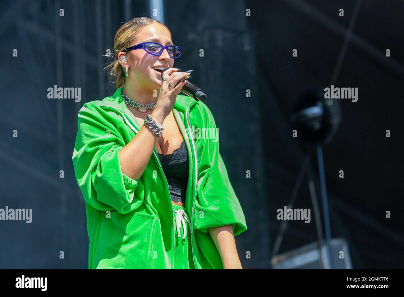 Las Vegas, USA. 18th Sep, 2021. Tate McRae Credit: Imagespace/Alamy Live News Stock Photo