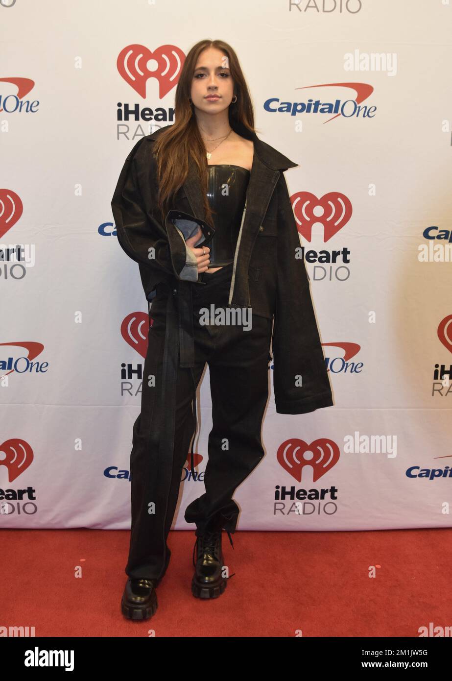 Philadelphia, Pennsylvania, USA. 12th Dec, 2022. (NEW) Tate McRae arrives on the Red Carpet at the Q102 iHeartRadio Jingle Ball. December 12, 2022, Philadelphia, Pennsylvania, USA: Tate McRae arrives on the red carpet at the Q102 iHeartRadio Jingle Ball presented by Capital One at Wells Fargo Center in Philadelphia. Credit: Kyle Mazza/TheNews2 (Credit Image: © Kyle Mazza/TheNEWS2 via ZUMA Press Wire) Stock Photo