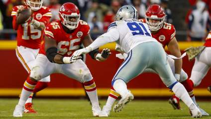 Chiefs Set Soft Deadline for 2 Starters to Get ‘Lucrative’ Extensions: Report