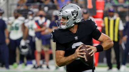 Raiders Bring Back Polarizing QB, Waive Fan Favorite WR