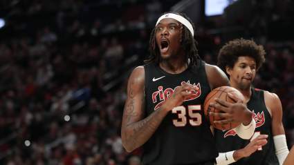 $54 Million Center Tabbed as Trade Option for Knicks