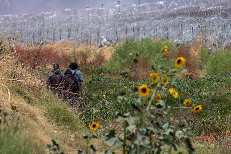 Migrants on the border