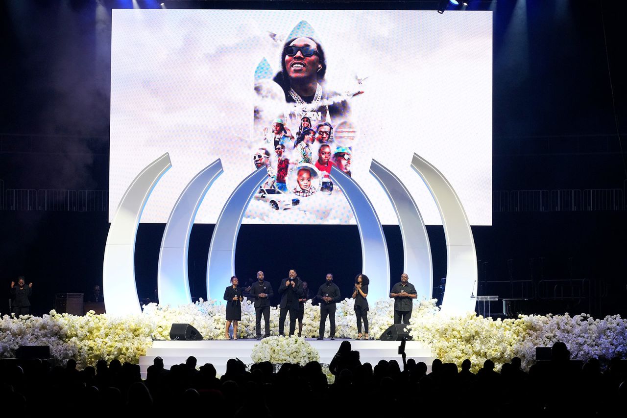 Byron Cage performs during Takeoff's Celebration of Life on November 11, in Atlanta, Georgia.