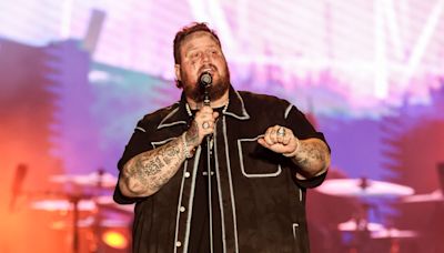 Crossover artist Jelly Roll shares stories of his life at the Iowa State Fair