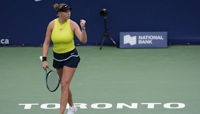 Deadspin | Amanda Anisimova shocks Aryna Sabalenka in Toronto