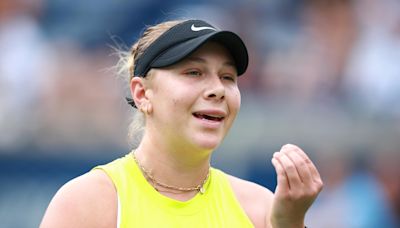 Amanda Anisimova bluntly rips heckler calling her cow