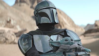 New Mandalorian & Grogu Movie Footage May Reveal A Bold Star Wars Strategy - Looper