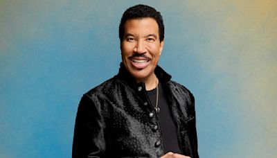 Lionel Richie Reveals What He Thinks Of Katy Perry s American Idol Replacement Carrie Underwood While Welcoming...