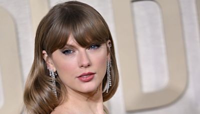 Taylor Swift s Tortured Poets Department returns to top of U.S. album chart