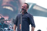 The Dave Matthews Band poop bus incident in Chicago from 20 years ago, explained