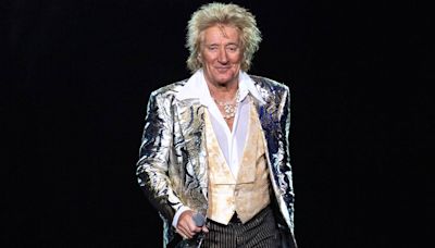 Rod Stewart cancels 200th Las Vegas show due to illness: I m absolutely gutted