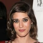 Lizzy Caplan