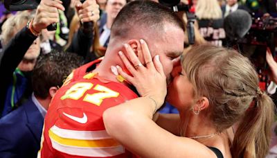 Travis Kelce Sends a Message to Taylor Swift With Game-Day Fashion Ahead of First Chiefs Game