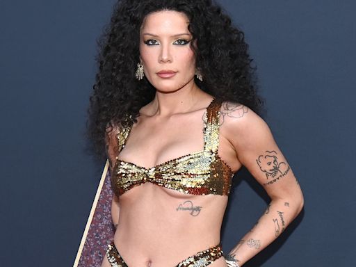 Halsey Shares She Once Suffered a Miscarriage While Performing at a Concert - E! Online