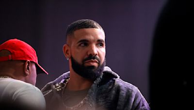 Footage of Drake Rehearsing Michael Jackson’s “Rock With You” Appears in 100 Gigs Archive