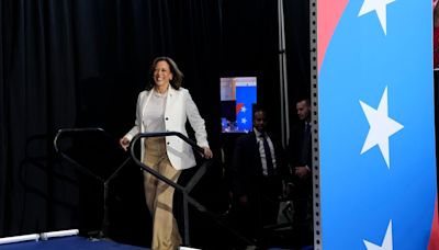 Kamala Harris slams protesters disrupting Detroit rally: ‘If you want Donald Trump to win, then say that’