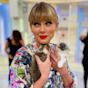 Taylor Swift in Cats Full Shot