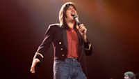 Steve Perry impersonator scams woman out of $100k