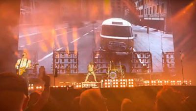 Def Leppard and Journey kick off their Summer Stadium tour: Setlists and videos