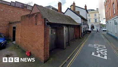 Hereford: Plan to turn loos into rough sleeper pods scrapped