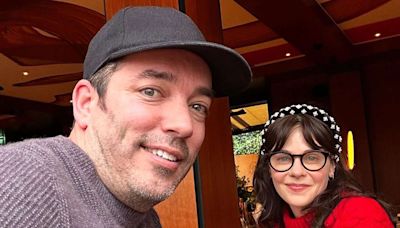 Zooey Deschanel Celebrates 5th Anniversary of First Date with ‘Total Dreamboat’ Jonathan Scott